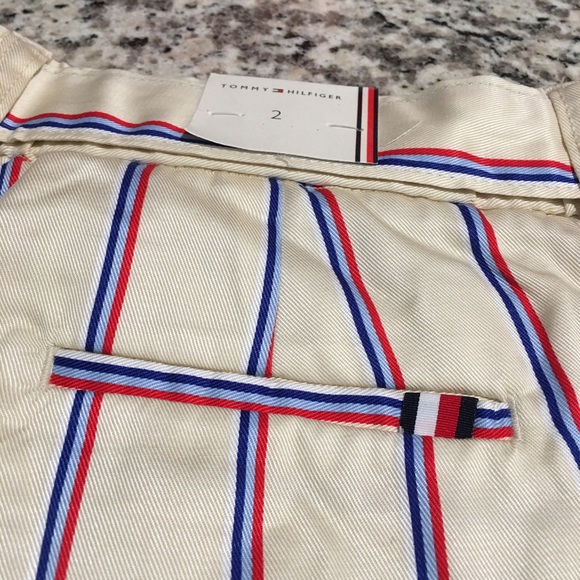 Tommy Hilfiger Belted Stripe Short - Picture 8 of 8